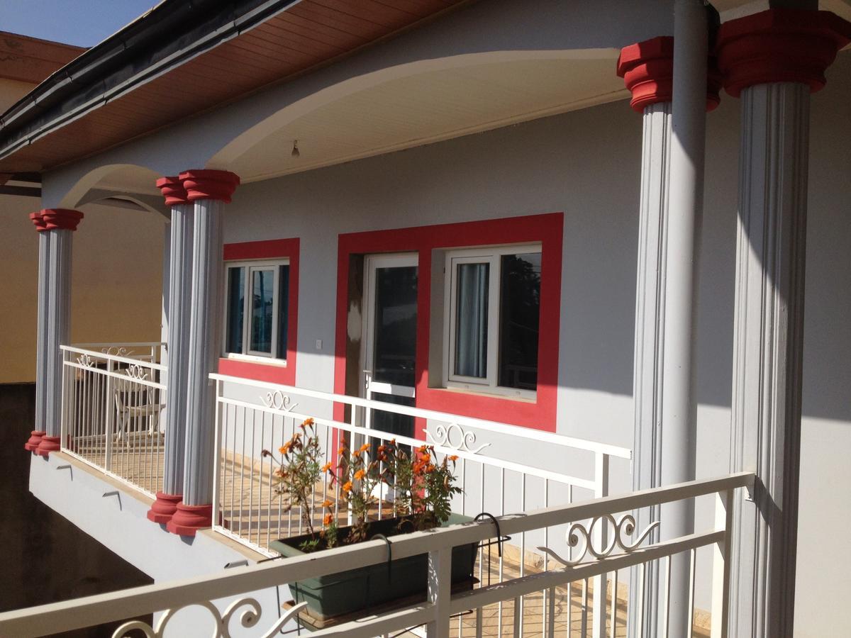 Residence Jardin Tropical Yaoundé Exterior foto
